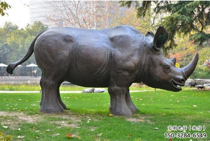 步行街小牛雕塑,景觀主題,古銅工藝